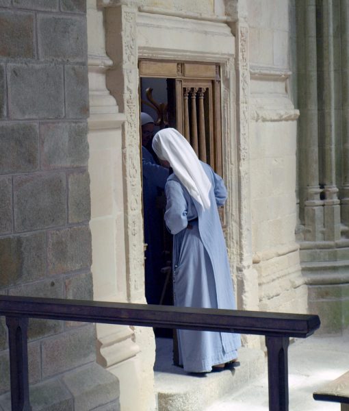 The Monastic Fraternities of Jerusalem, times of masses