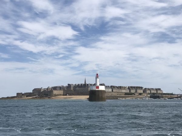 The Bay, Brittany side