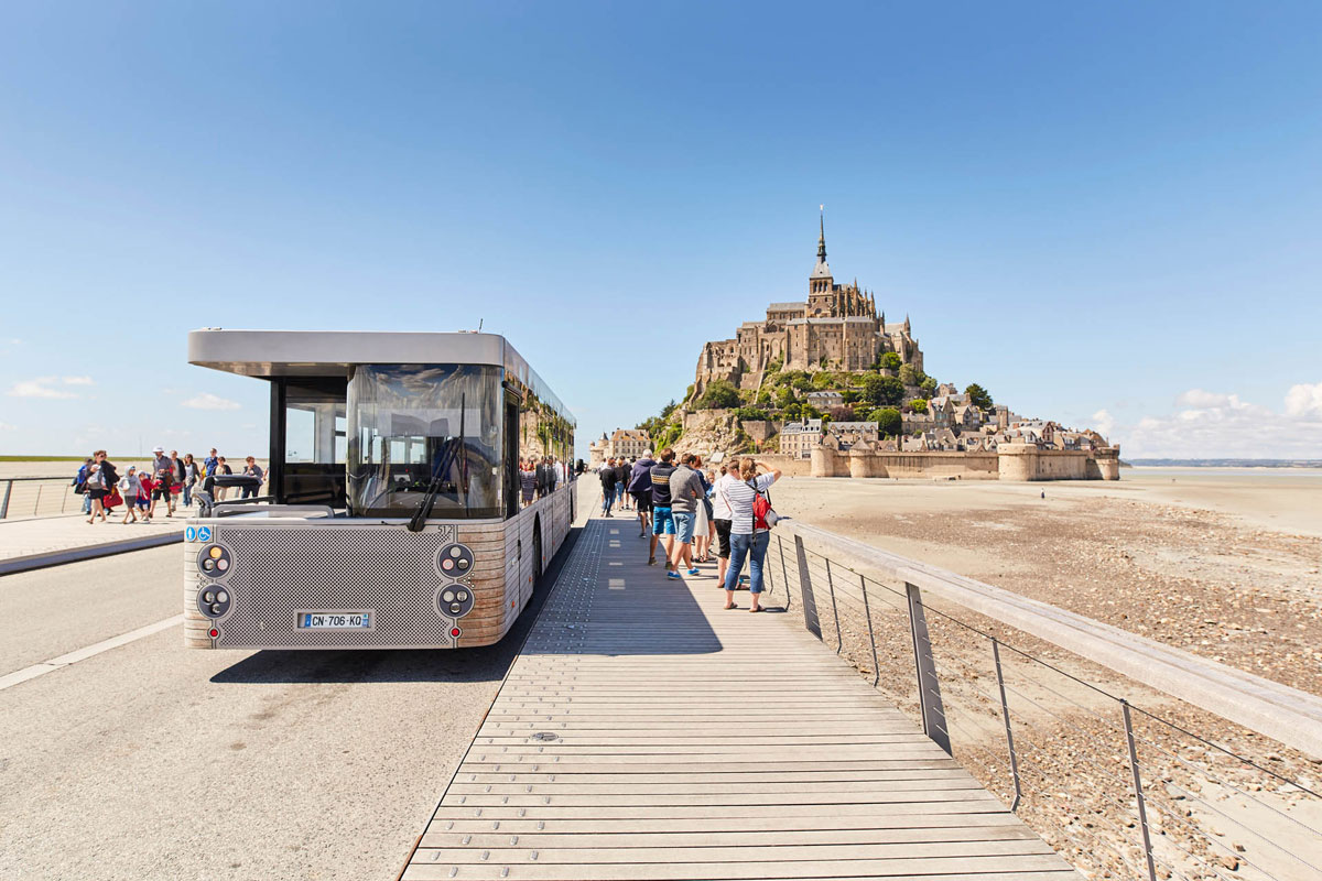 The shuttle stops 350 meters before Mont Saint-Michel