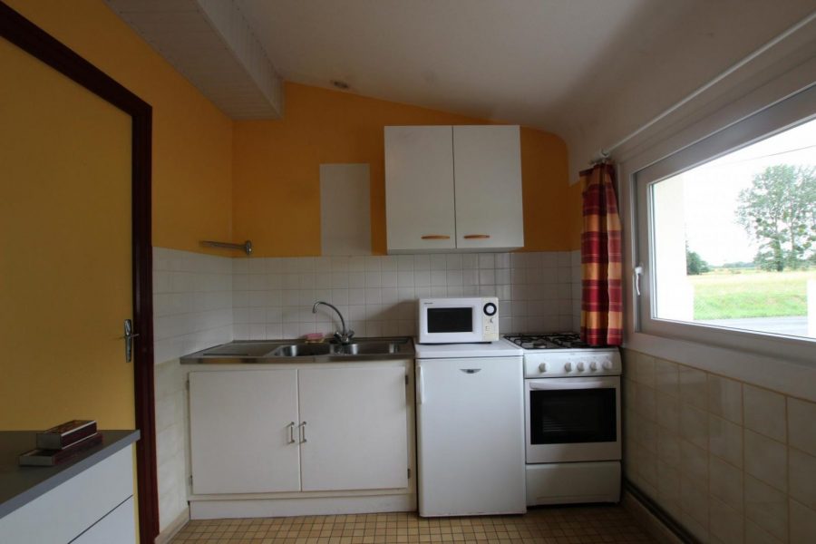 G159-aaa0b3b9ab9143779658790cd20e0343