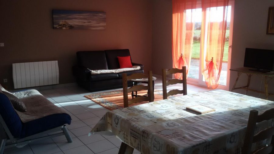 G269-a02cd2066184449c997aa8c5d45d7150