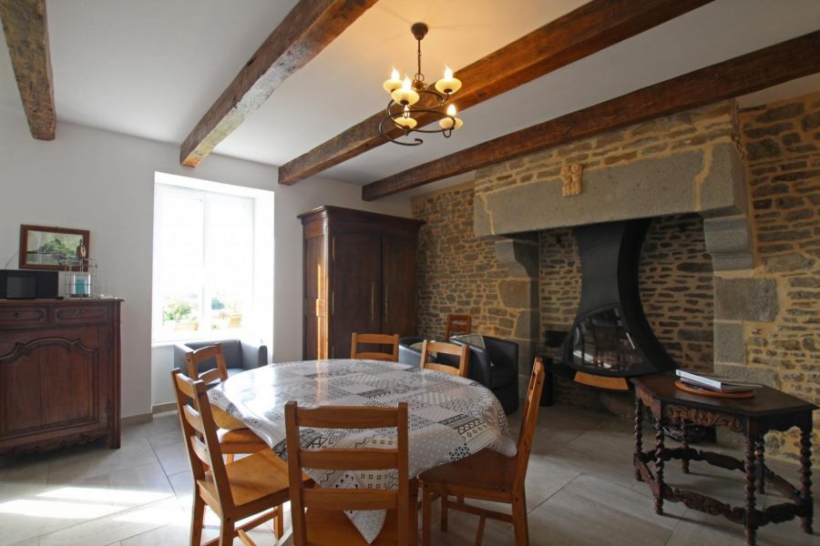 G425-3f2c56fb98114a599ae89b106afa73d0