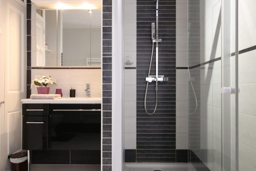 G466-e86931c9d73e4c3aab5432c0ca70e382