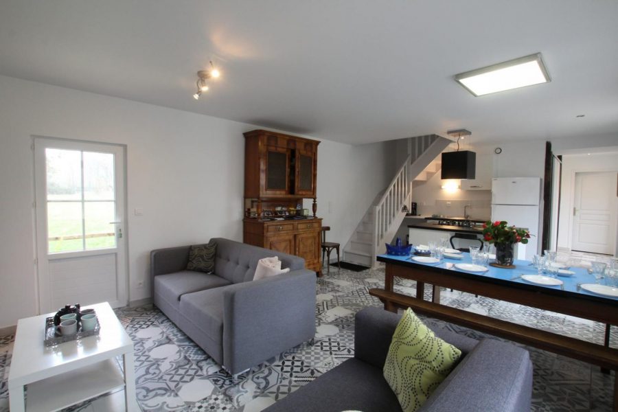 G563-26eb781d2f6e4f2aa8db416057f37006