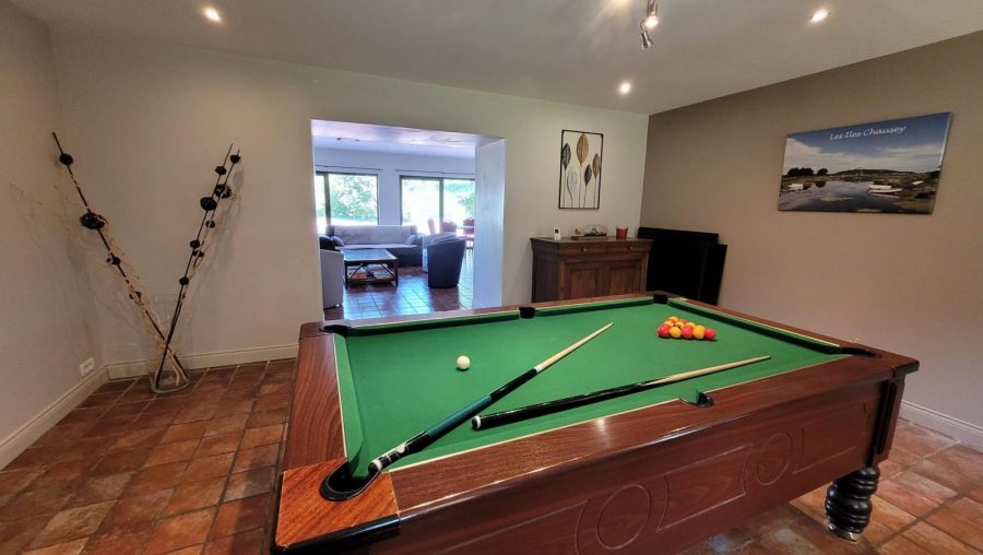 G597-d7a55fb620d344c4bbd919a336cddb87