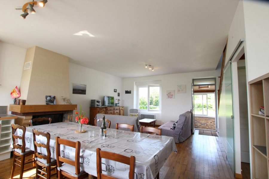 G633-9473878b09134254b2c3e96bf729a4ef