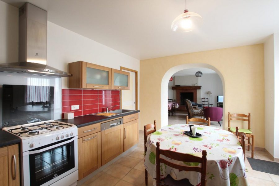 H7002-d7d59d9ae5ac45de989f91db089c27c5