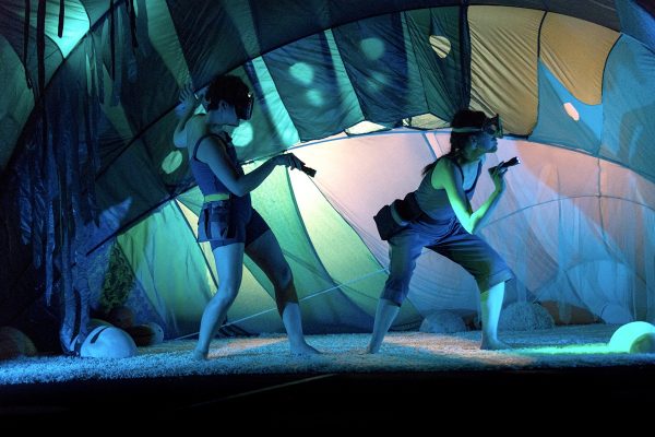 Saison Culturelle > Spectacle – En famille “Au fond des mers”