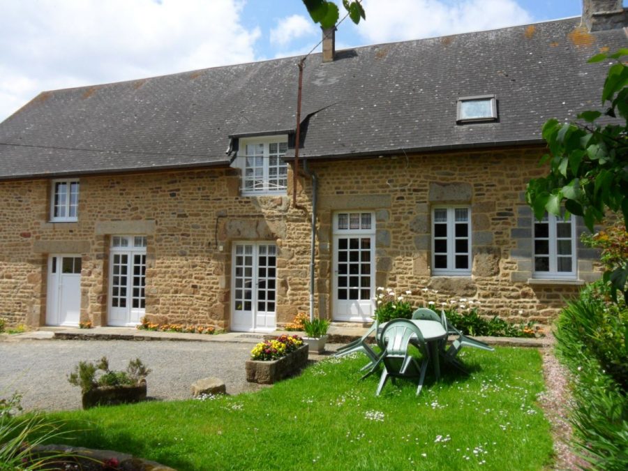 Savigny-le-Vieux-Lepeltier1