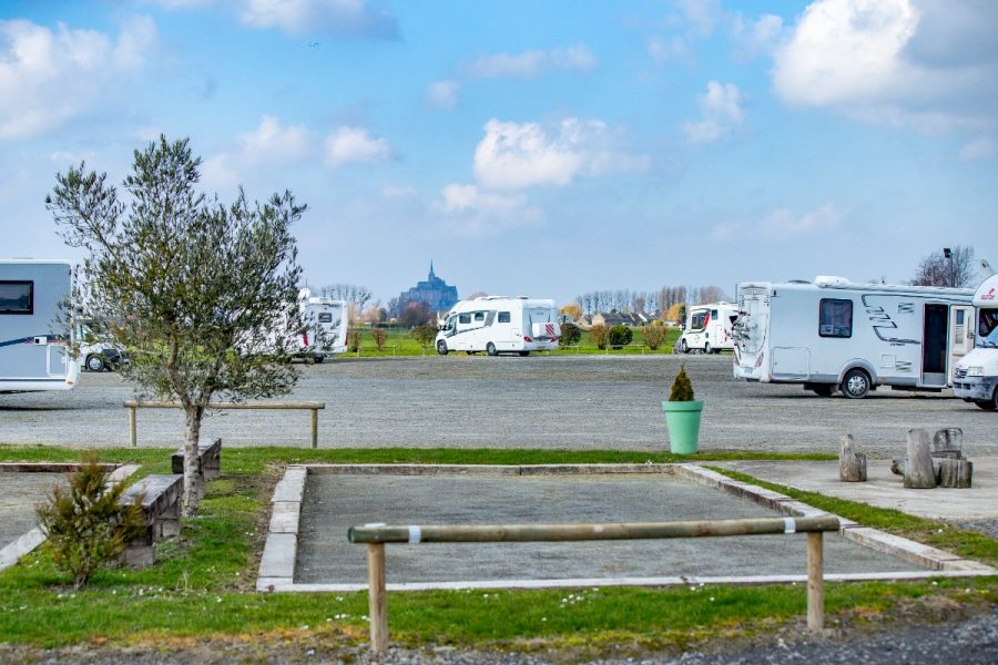 TERRAINS-DE-PETANQUE