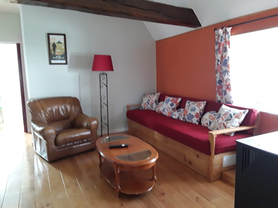 brecey-meuble-de-tourisme-les-moineaux–8-