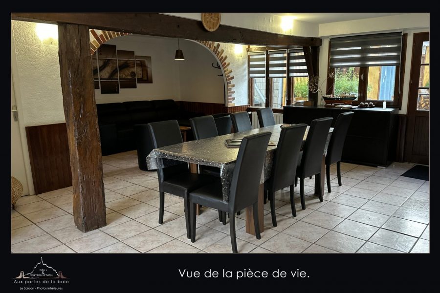 vessey-meuble-de-tourisme-bouvet-Le-Saloon—1–2-
