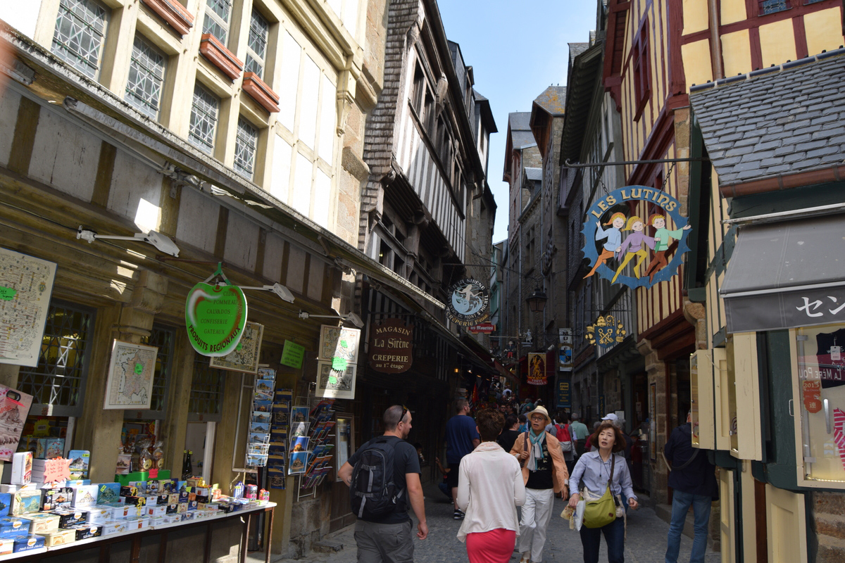 Grande rue du Mont Saint Michel
