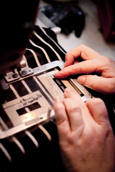 Saint James y su empresa de textil