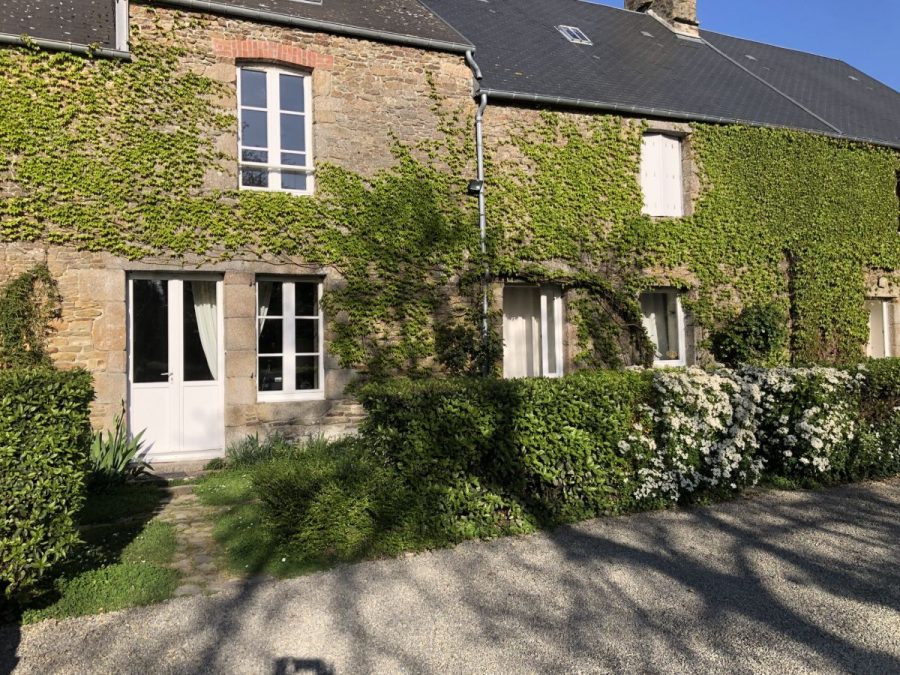 Dragey-Ronthon-Gite-de-Tissey1