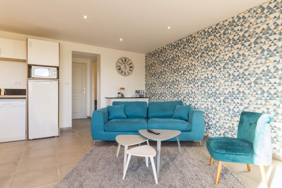 G1-7d2482dea90e4a73bdb29dc147d40d9a