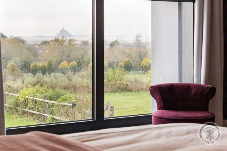 G1017-08597637bce34fc387c7b824e606fdac