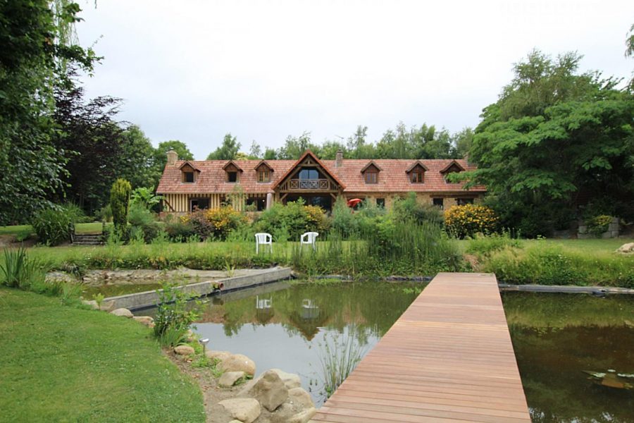 G102-a04c66c543864d85ae4660222dbbba9e