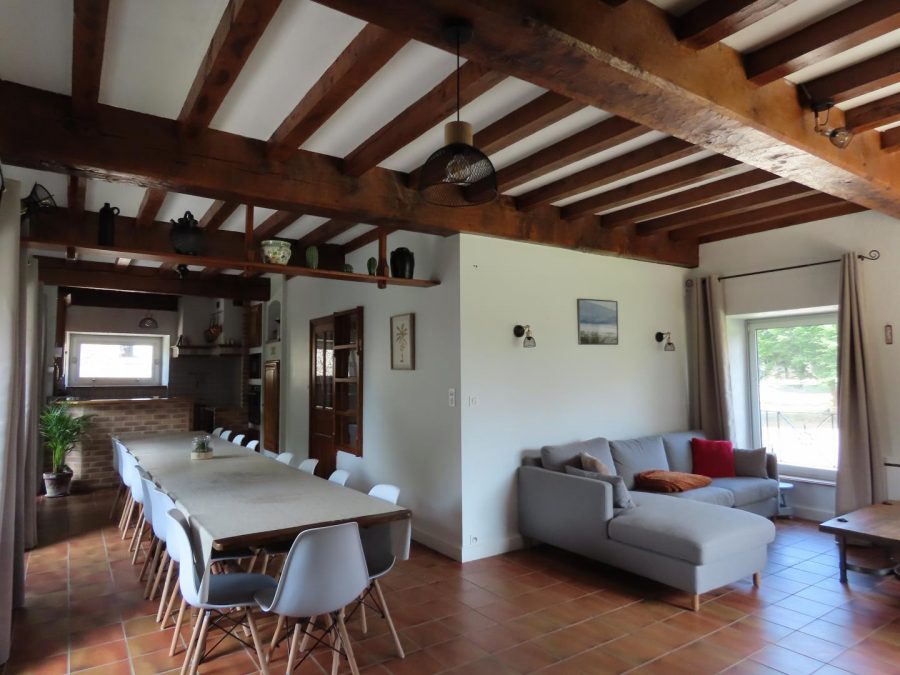 G1022-d97a8cdd2ec744adb665d0f5b6649d76