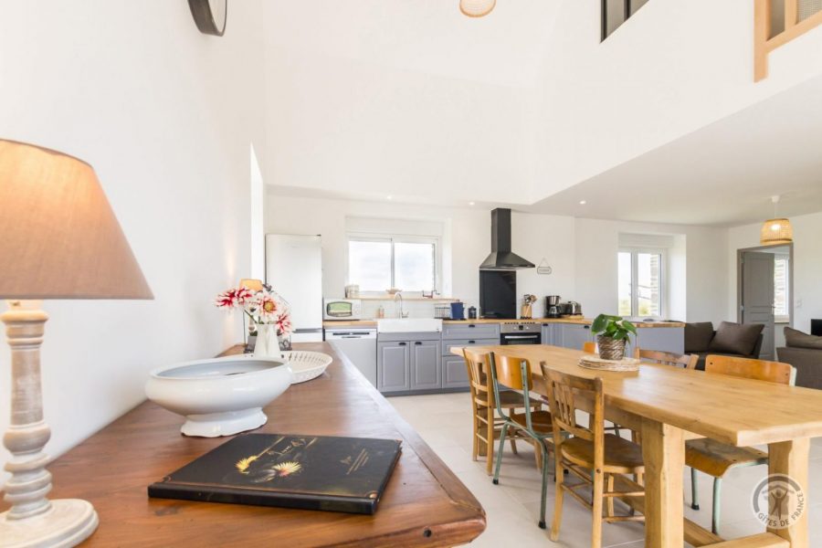 G1032-8dc8ea44aec24a5cb5f0e7fee5a6fea9