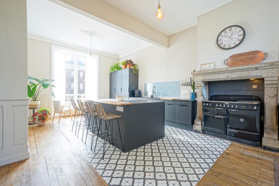 G1122-13883e5d445b4c4f85fe17a276121271