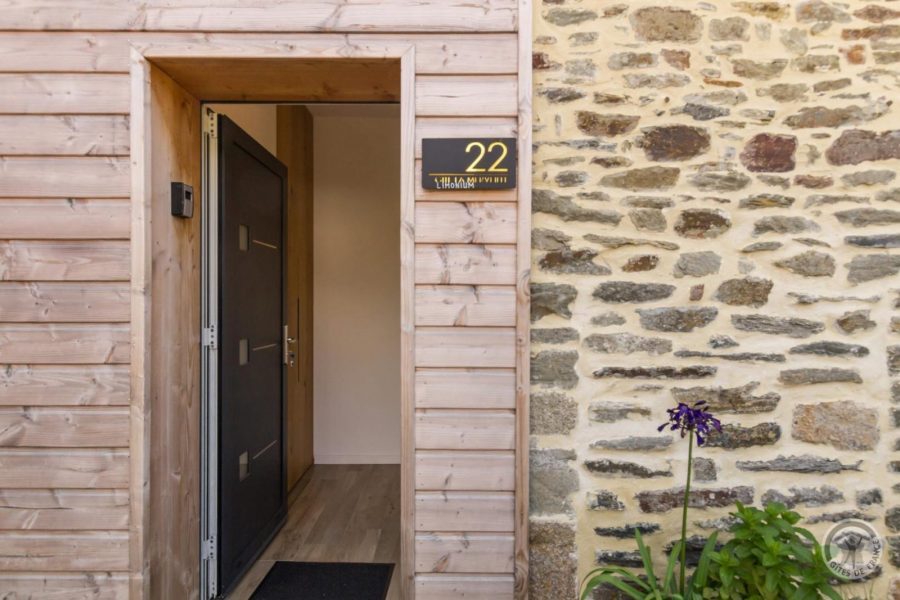 G1164-12ce1bb7d7b04165bdc3eb2526cfaf6d