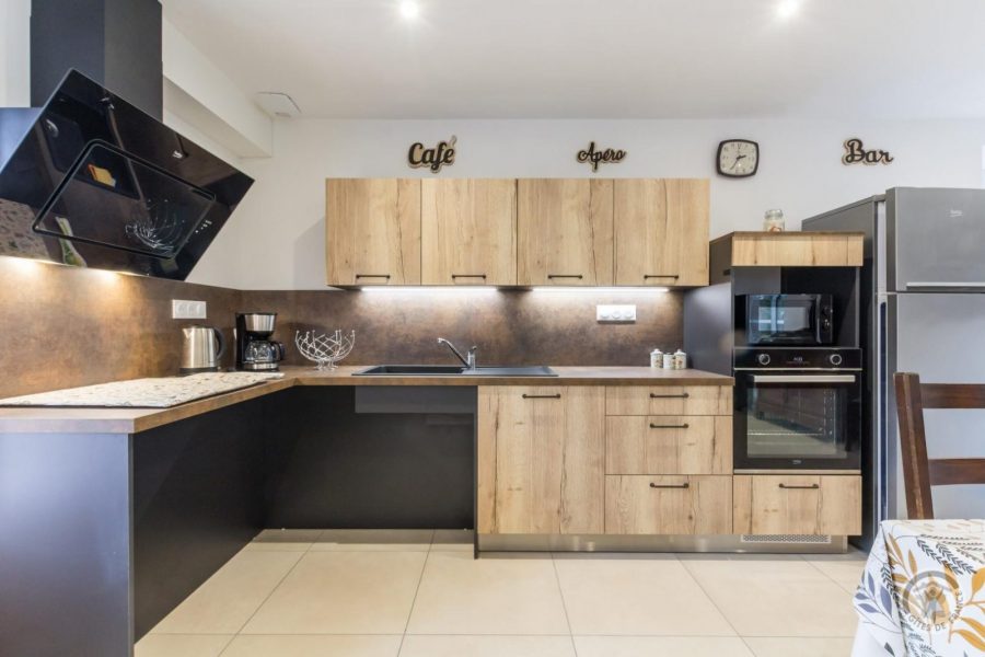 G1272-7ecc05a857644888be79105be6efcdbb