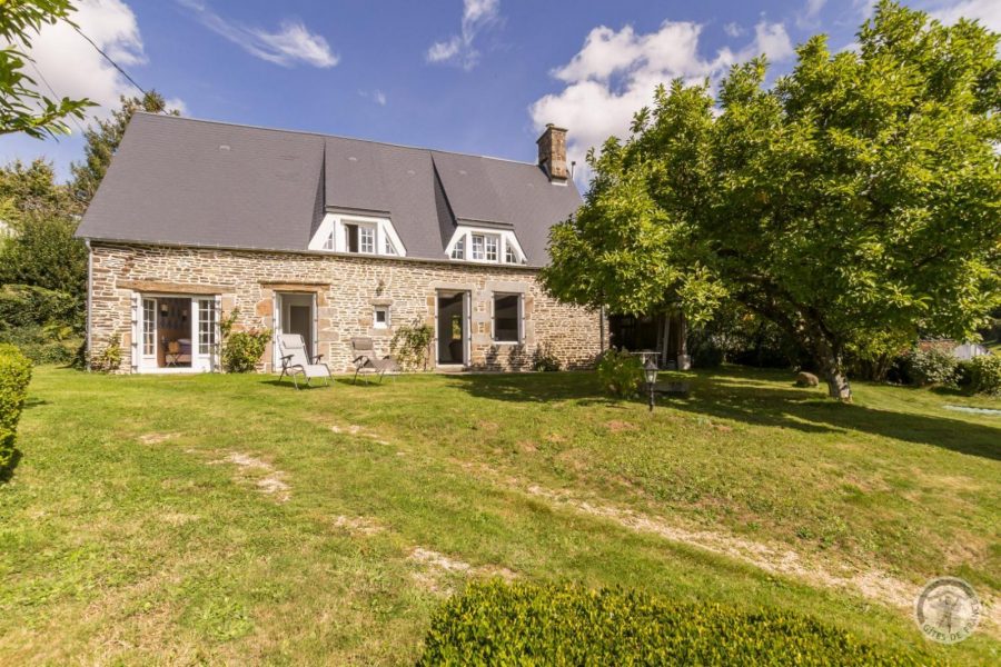 G1277-3869290339f646579fadb44ec86a1dbe