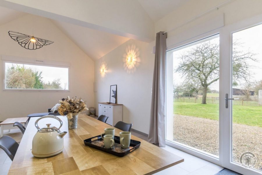 G1303-3d55934d3af34aeaa557729af72f6480