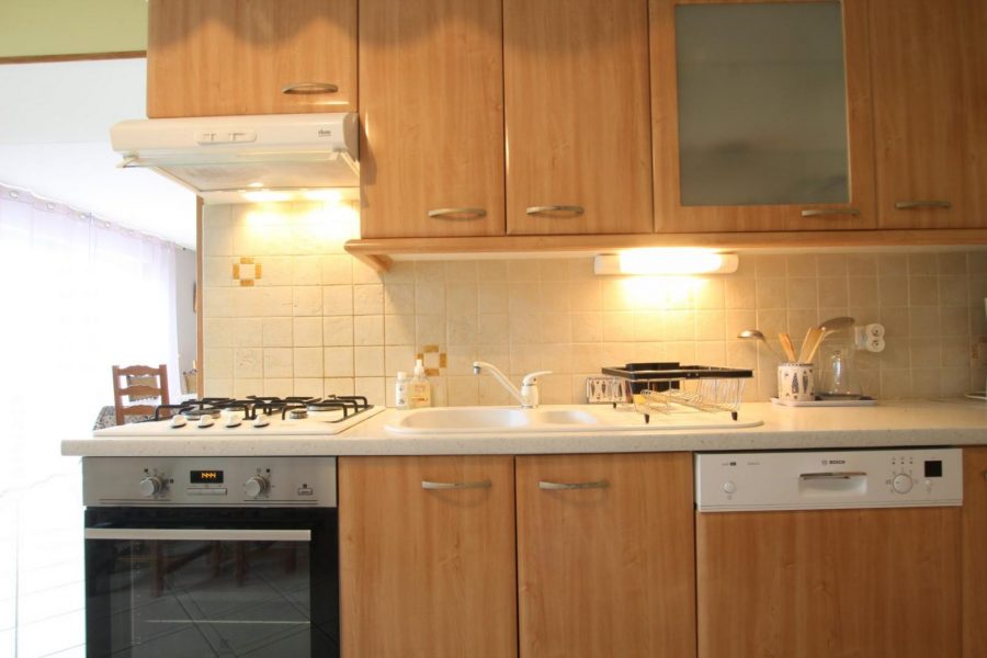 G251-eeec84b4b52047bcb55bf4068e3748ba