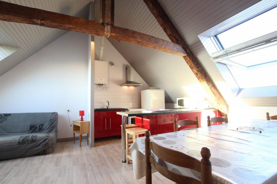 G261-cca99952d1e7478aba27f545ca740c95