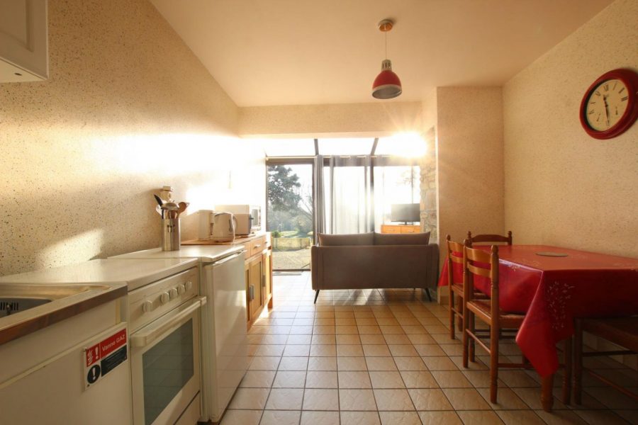 G266-77e47a77545044dfb6294a87651b0dac