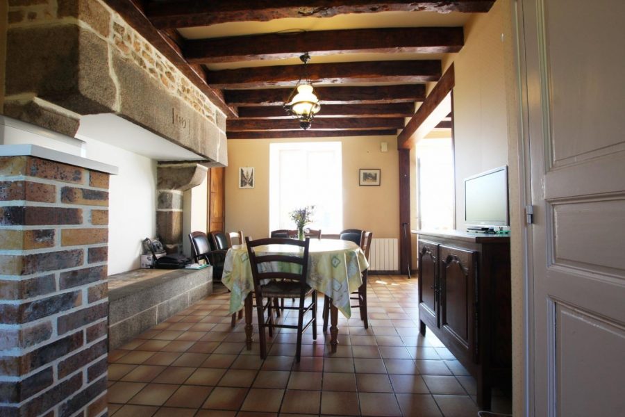 G324-97bdfe7c828540c5a94d686a699ae8c6