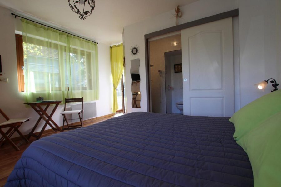 G333207-ac6b5acfbe9a49778c8fe75b6e02b718