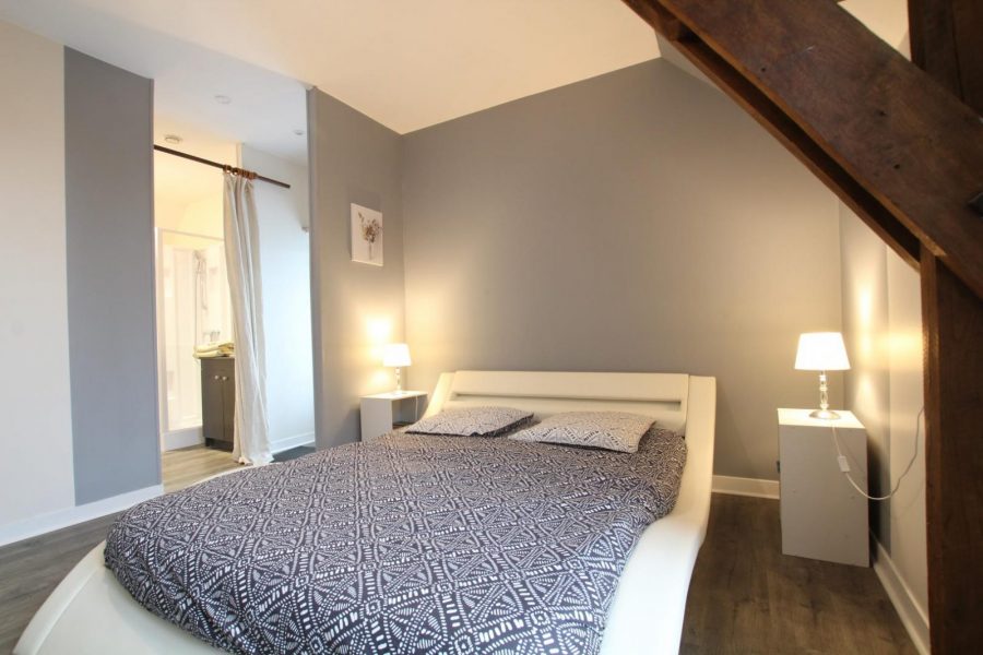 G333239-831689061b2749fb9839e58f77bd1203