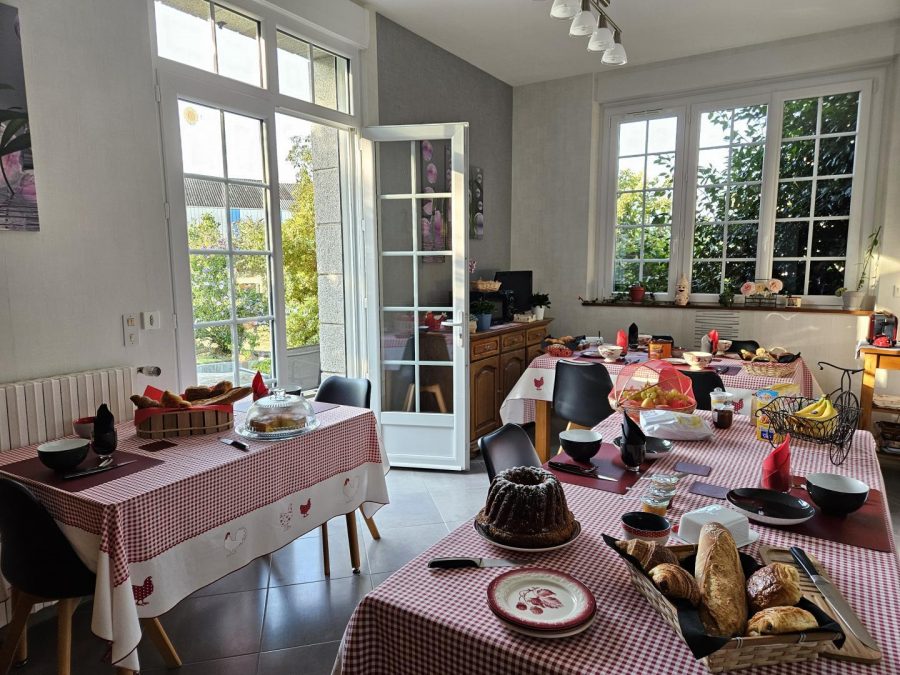 G333243-aa8c6560aba340b2b051196c4cd9378a