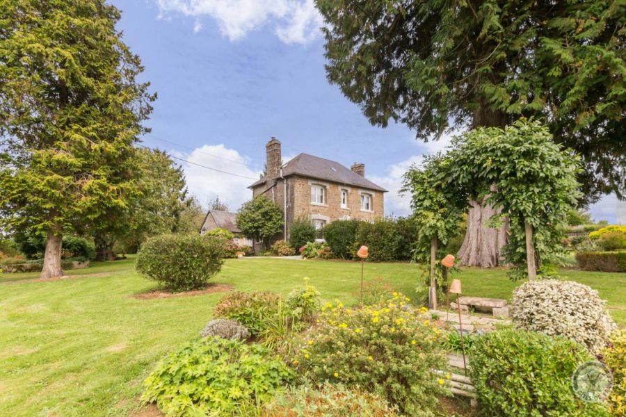 G333269-a1b475d872184553aa61f5f3f77908b2