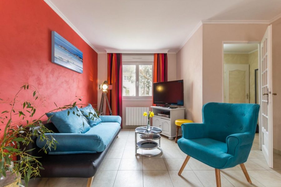 G421-d6f8925176d04a1bb1e2a6fc57441c94