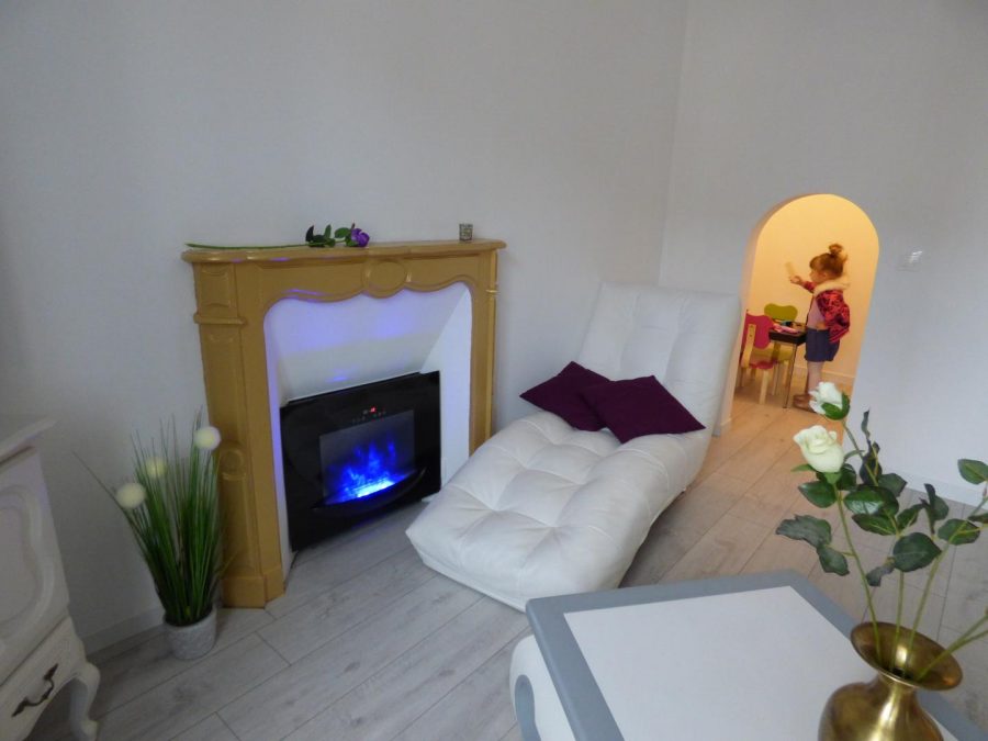 G437-f131fc58d52743bfa48bf54a4233690c