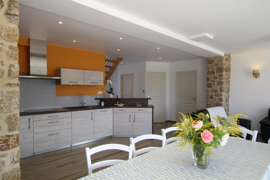 G489-13cce59a1e7e441794c23d302095493c