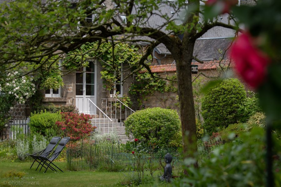 G642-f9d2eb3f89814f16832881e714605375