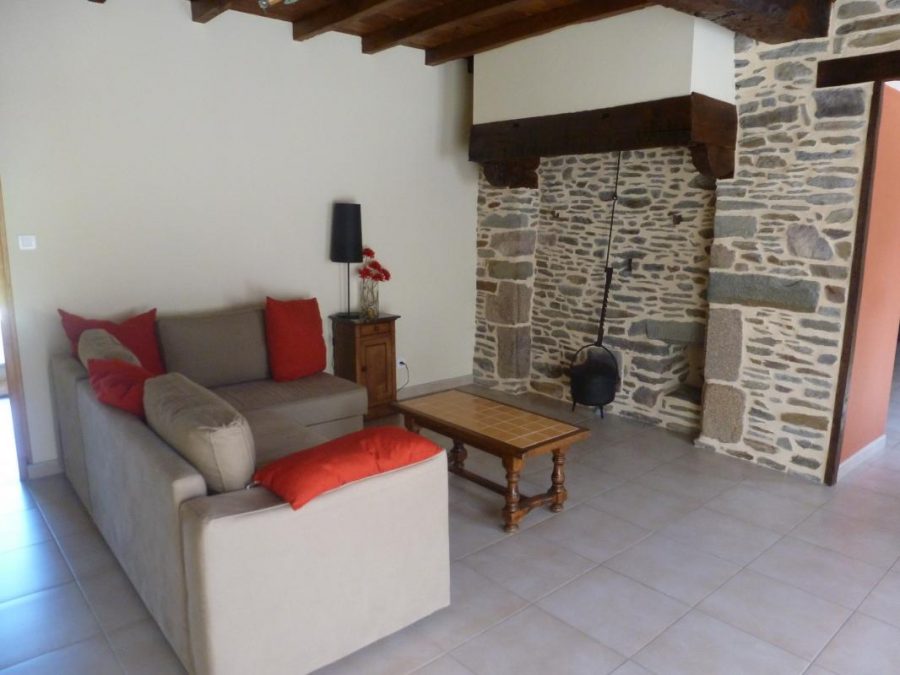 G809-d6167d809a234714960c7d91096ebfe4