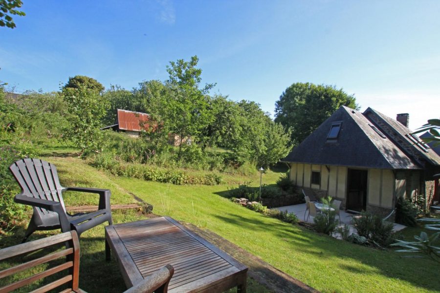 G820-433581c9b36b4e6db2f762ea7da8d8a4