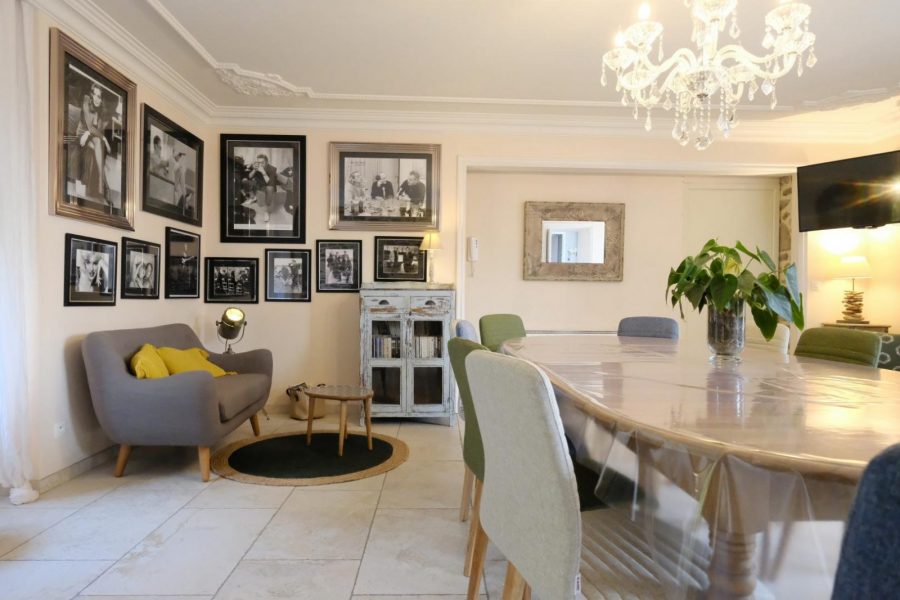 G883-938c2551a4054bda94ad69666d71aefd