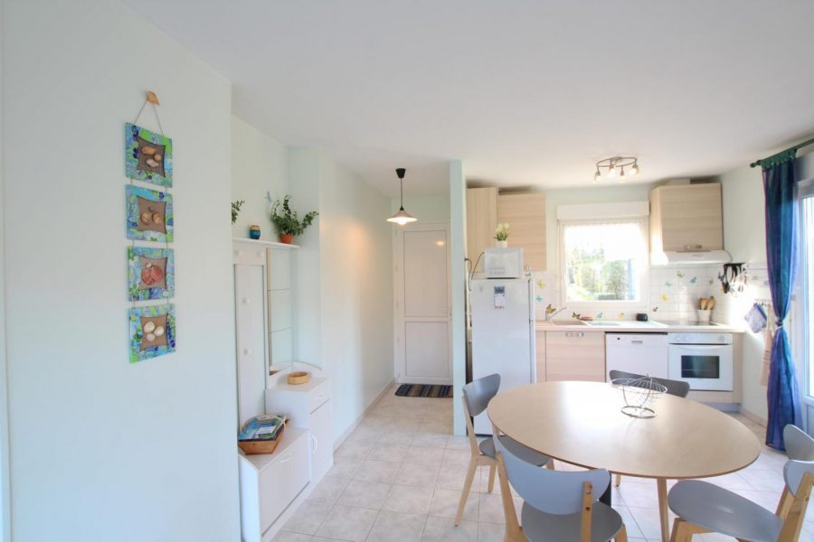 H8008-b8d19627591f4f15971ab0a54b17eead