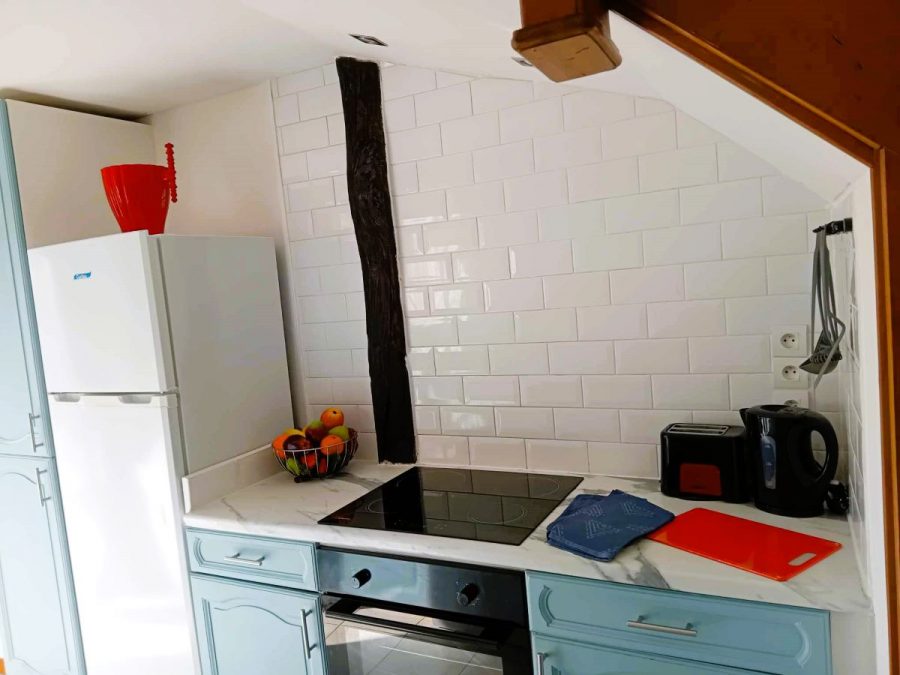 Saint-Aubin-de-Terregatte-Foxes-Farm1.2