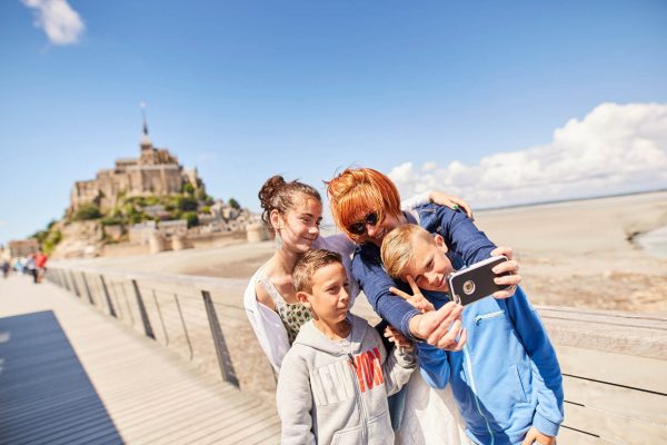 Séjours en Famille et Tribus