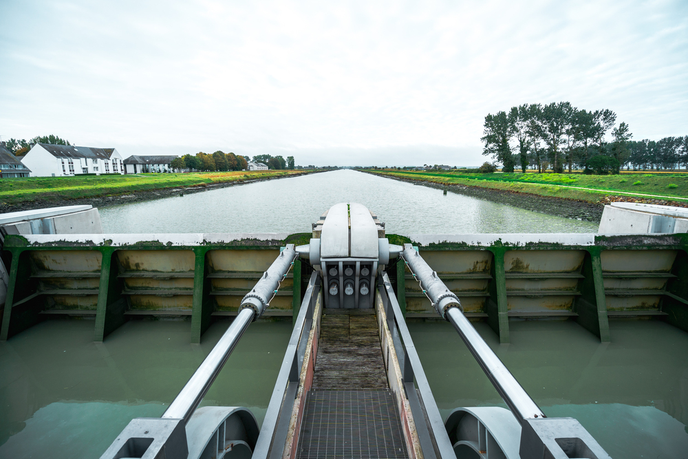 Barrage_Marées_du_Mont_Saint_Michel