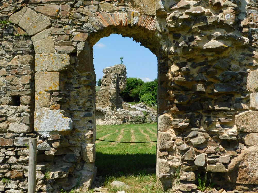 Abbaye de Savigny - Porte