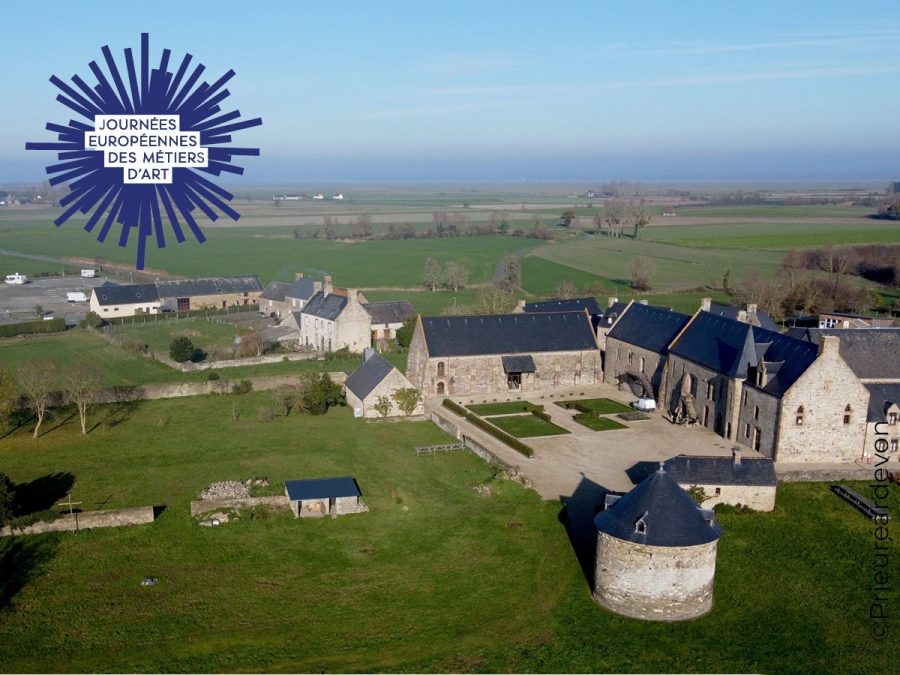 Artisan–la-main-qui-cree